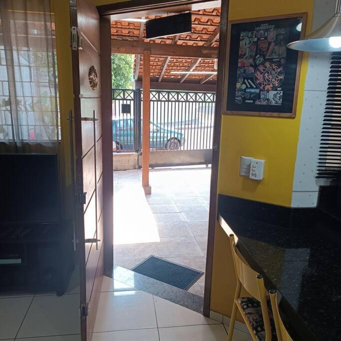 Gray House 4 Londrina - Pr Villa Ngoại thất bức ảnh