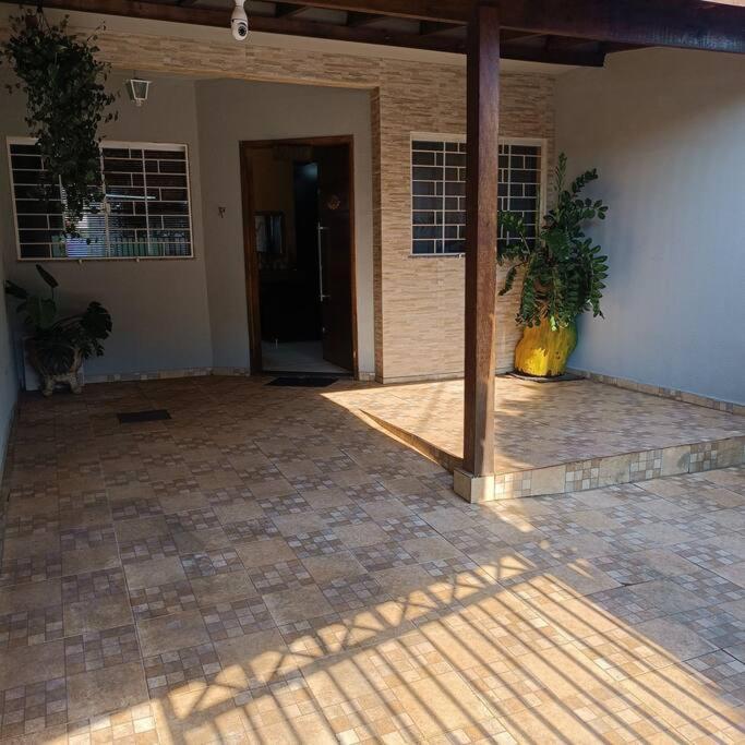 Gray House 4 Londrina - Pr Villa Ngoại thất bức ảnh